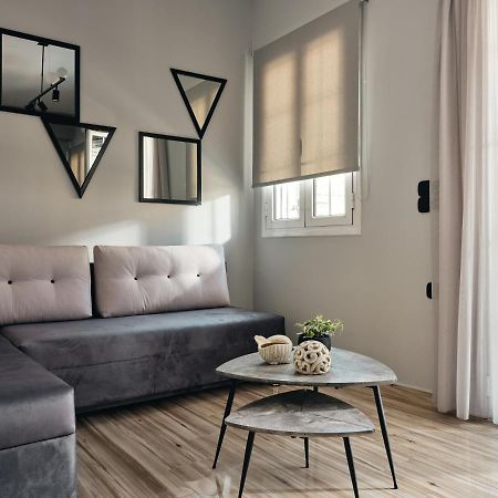 Pothos Suites Закинтос Екстериор снимка