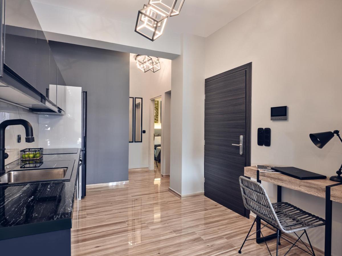 Pothos Suites Закинтос Екстериор снимка